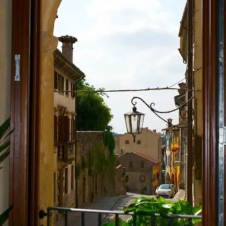 Residence Porta Della Muda Vittorio Veneto Exterior photo