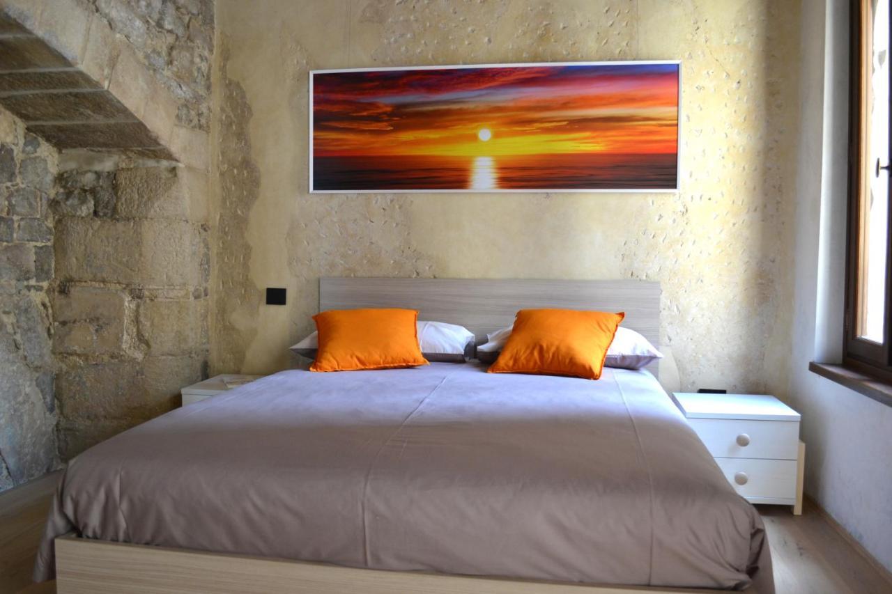Porta Della Muda Apartment *